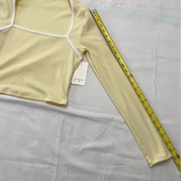 Yellow Fitted Long Sleeve Bodysuit - Picture 6 of 6